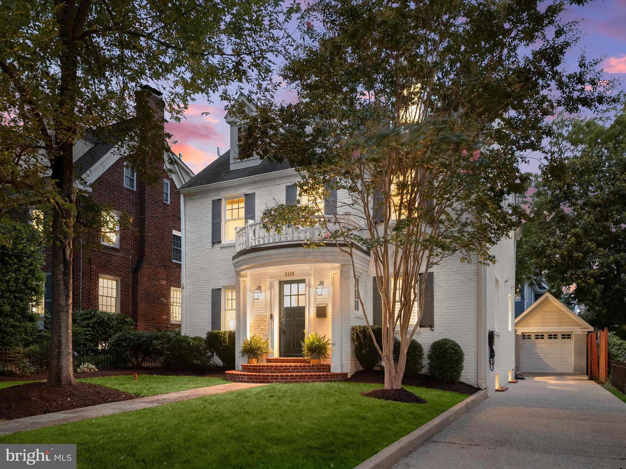 3118 17th Street North Arlington, VA 22201 - Photo 2 of 96 Expanded and renovated in Colonial
