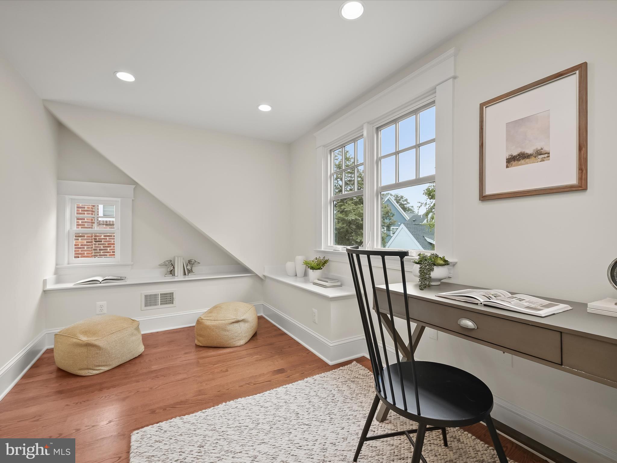 3118 17th Street North Arlington, VA 22201 - Photo 52 of 96 Drenched in natural light