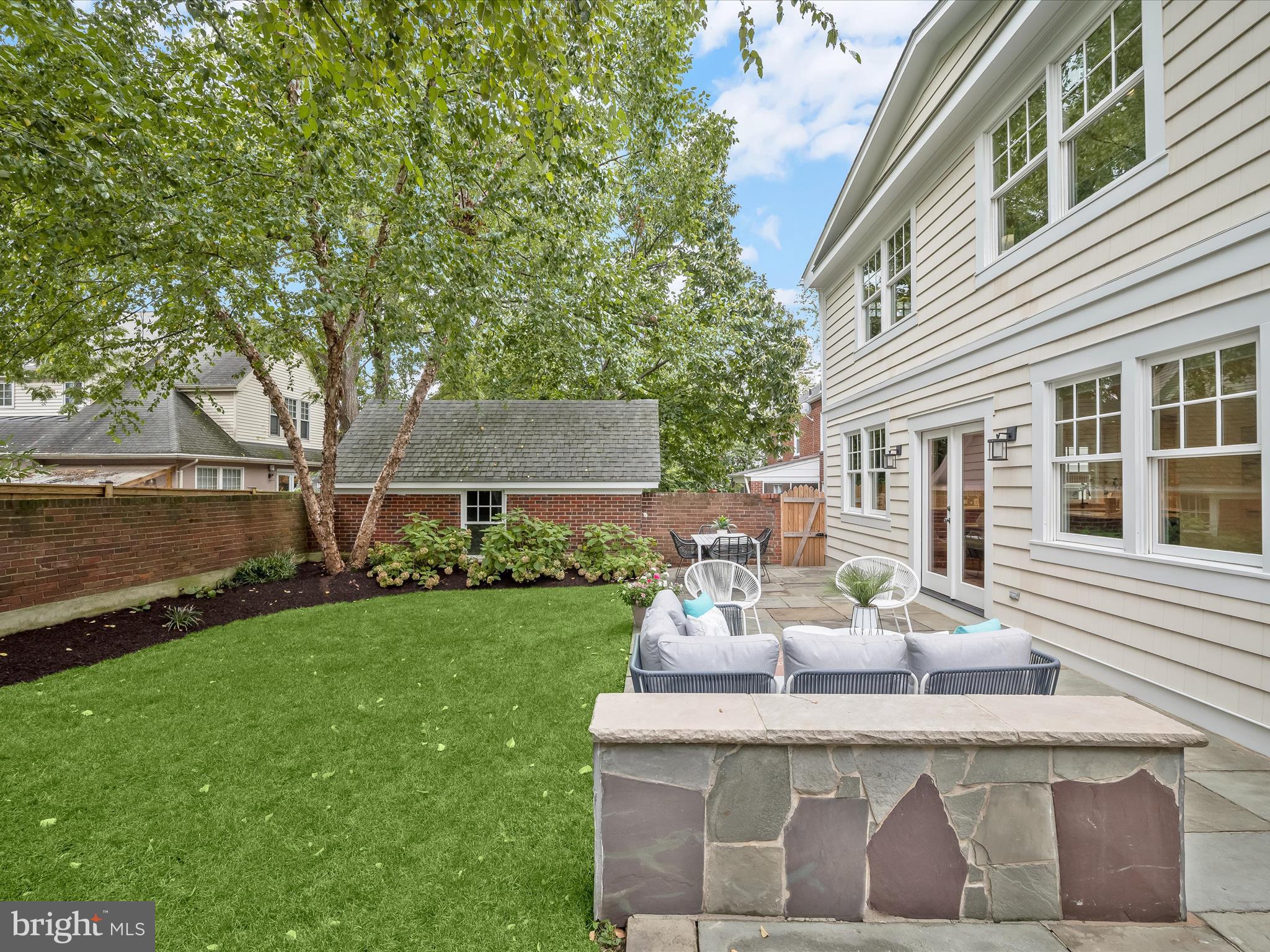 3118 17th Street North Arlington, VA 22201 - Photo 75 of 96 Backyard view.