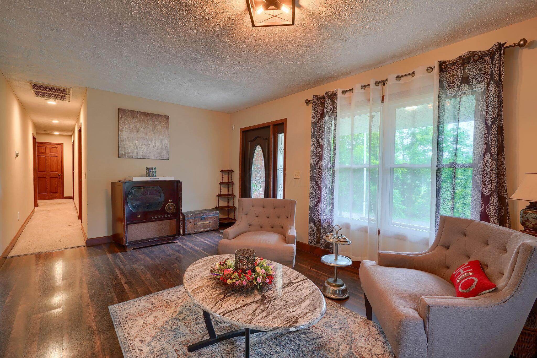 1824 Debord Road Chillicothe, OH 45601 - Photo 4 of 50 1824 Debord Rd (4)