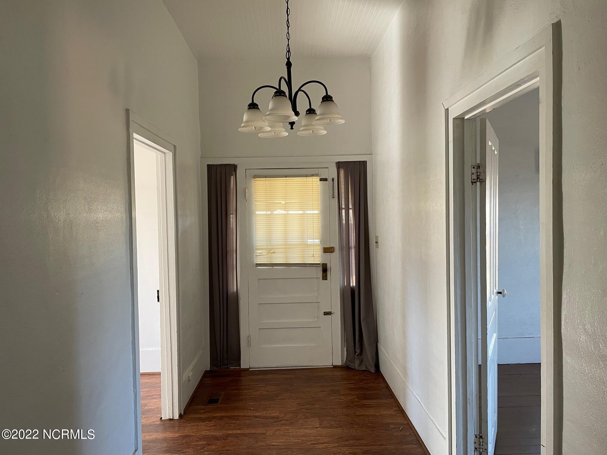 284 Ashford Road Clinton, NC 28328 - Photo 5 of 13 IMG_6461