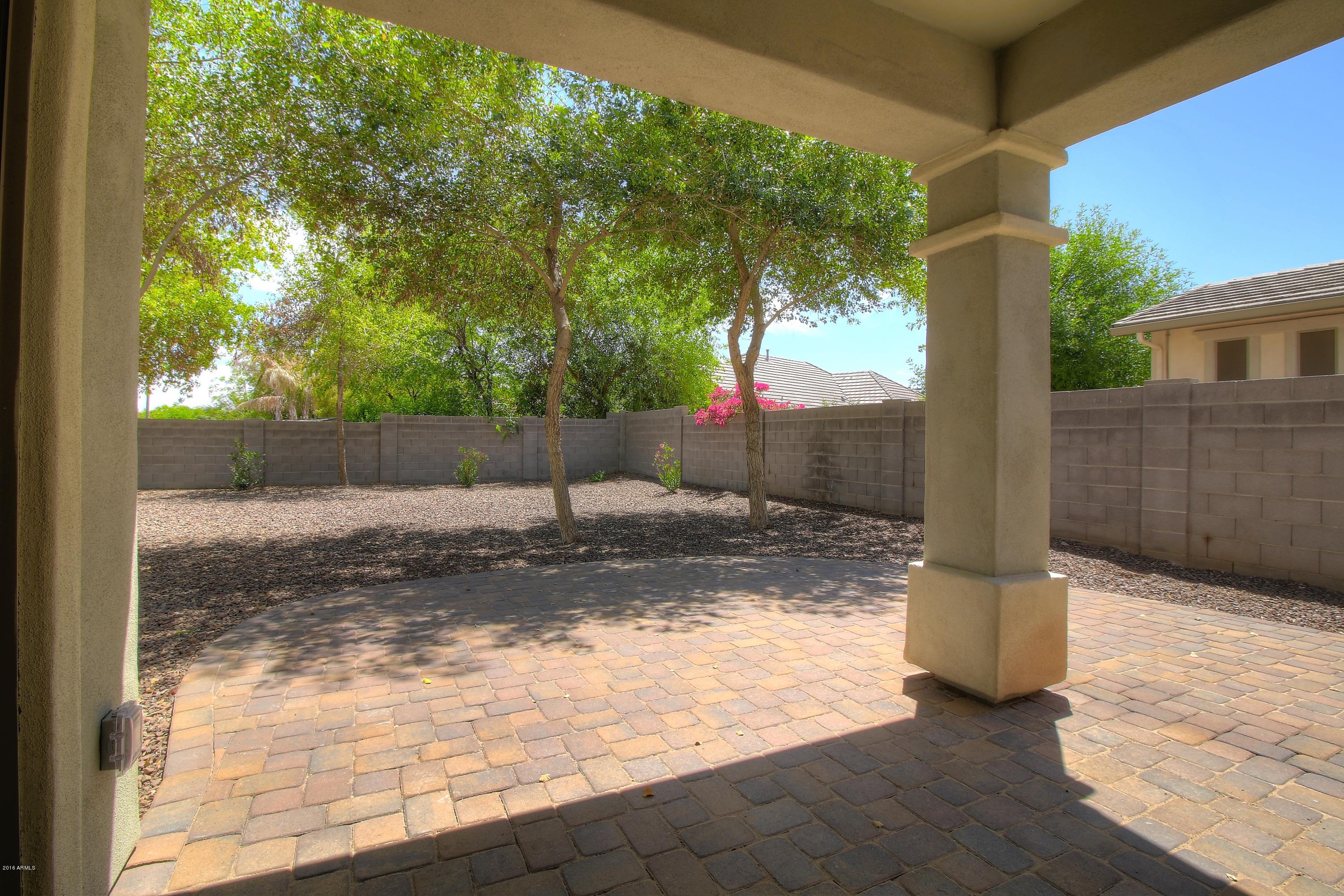 15375 West Pershing Street Surprise, AZ 85379 - Photo 16 of 40 IMG_1837_38_39_40_41