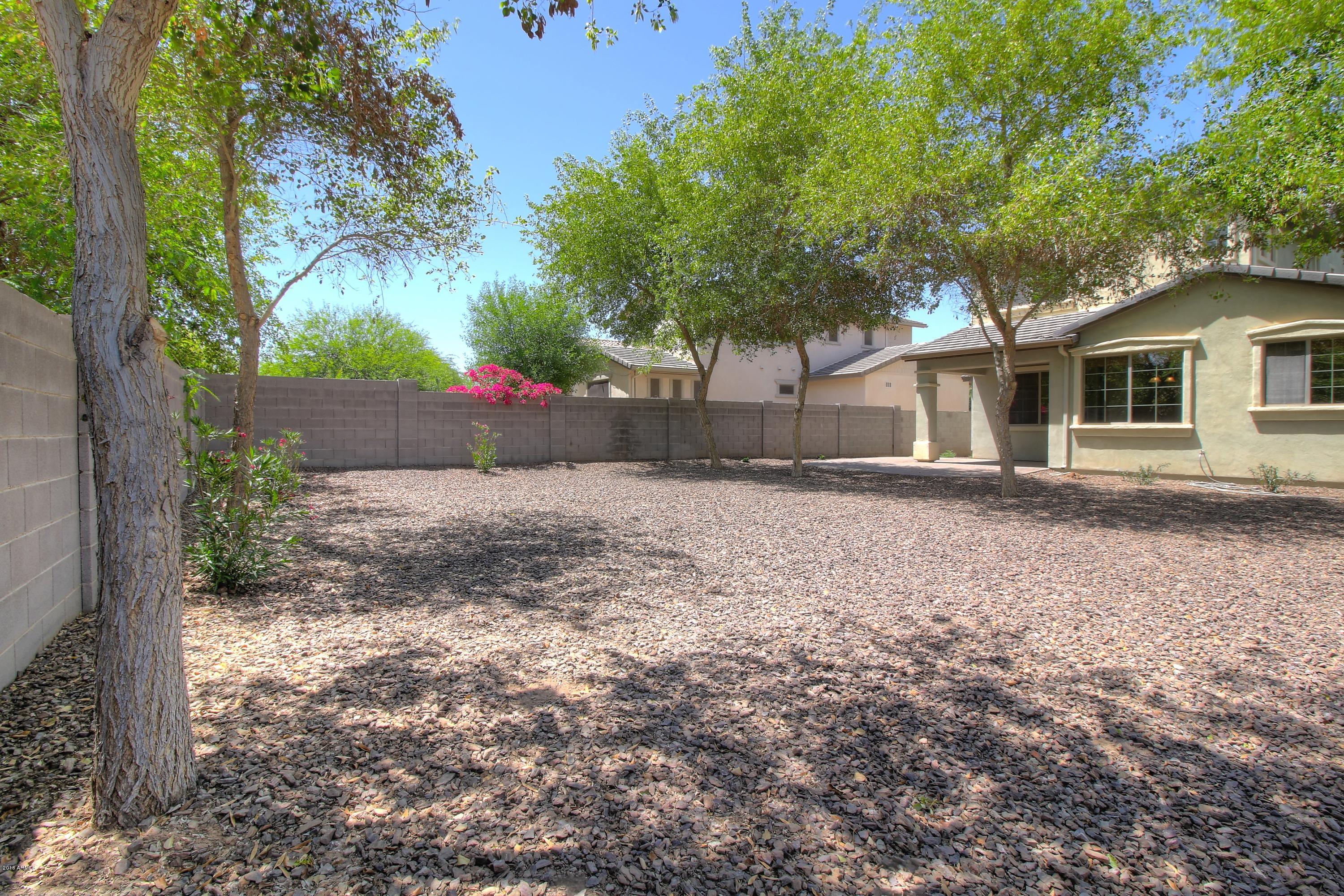 15375 West Pershing Street Surprise, AZ 85379 - Photo 18 of 40 IMG_1862_3_4_5_6