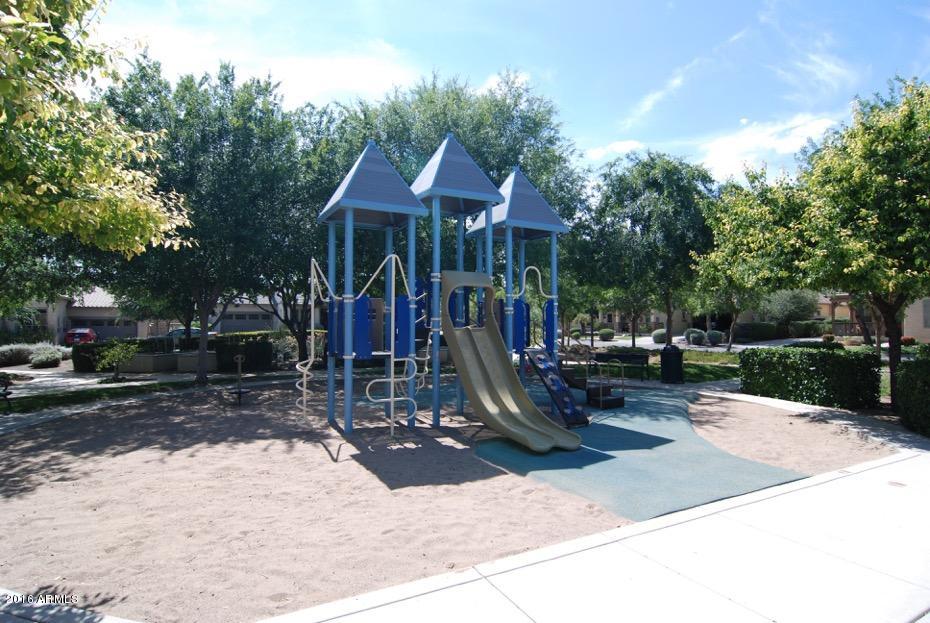 15375 West Pershing Street Surprise, AZ 85379 - Photo 21 of 40 DSC_0046