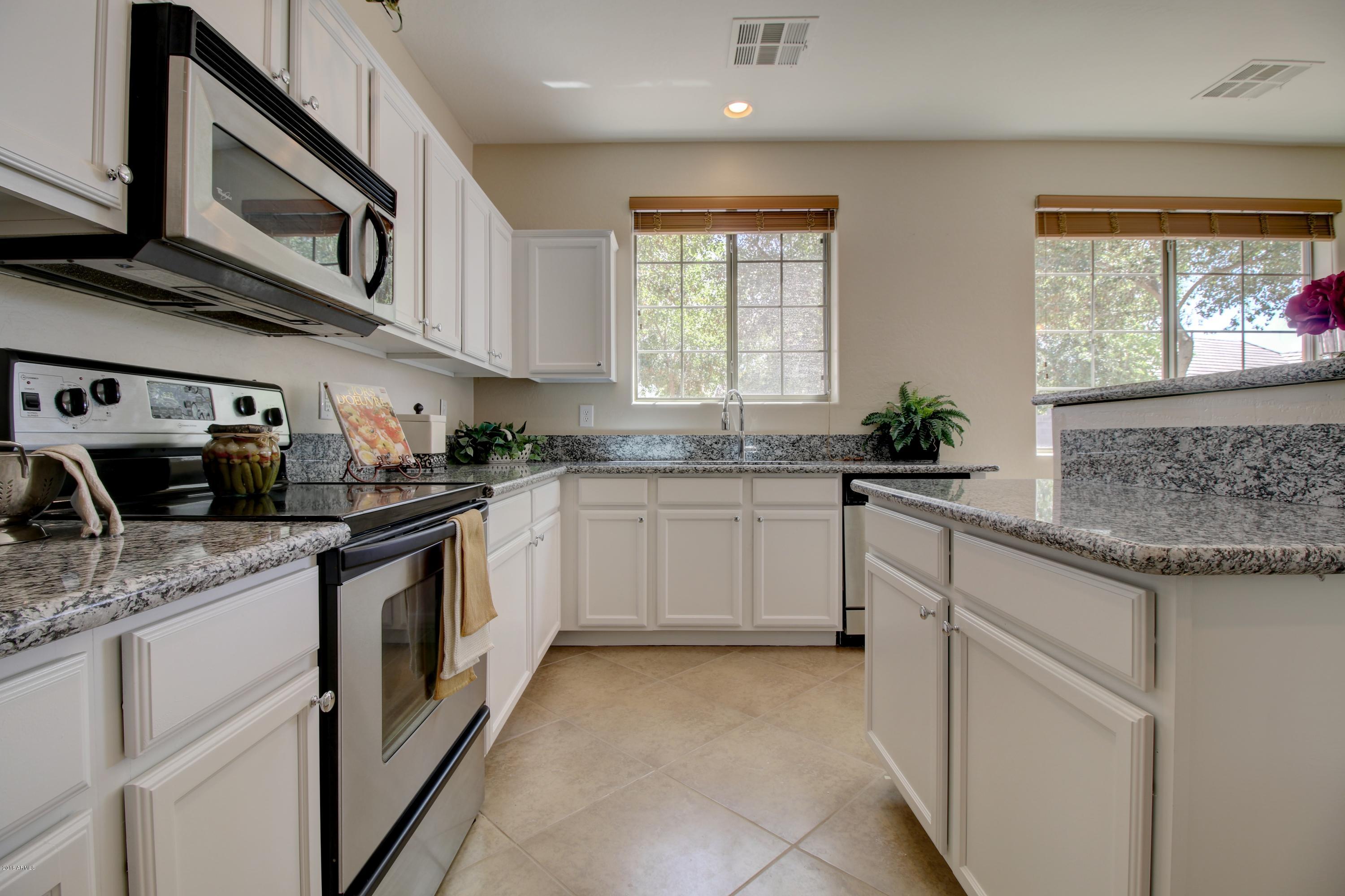 15375 West Pershing Street Surprise, AZ 85379 - Photo 3 of 40 IMG_1632_3_4_5_6