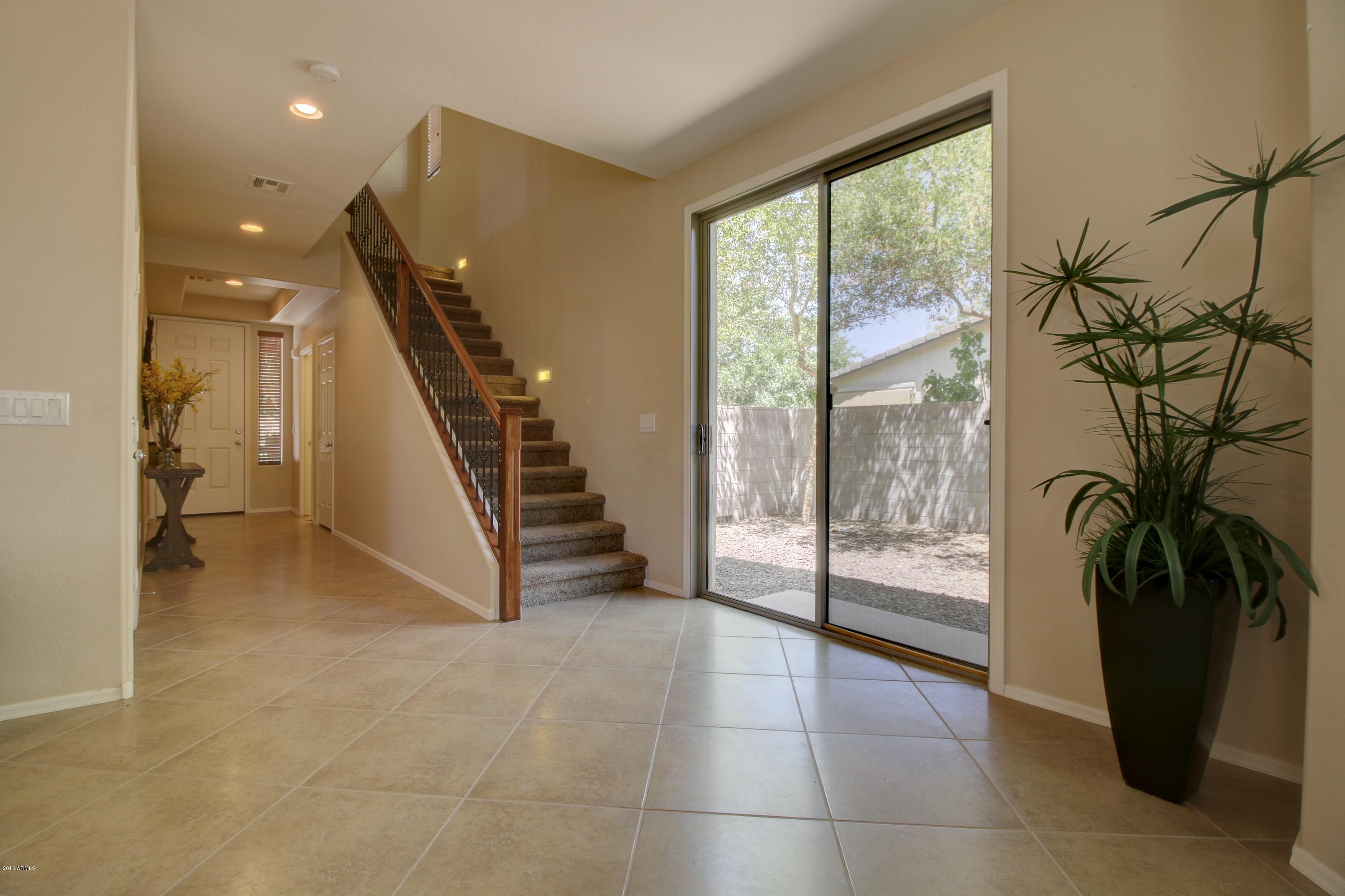 15375 West Pershing Street Surprise, AZ 85379 - Photo 6 of 40 IMG_1672_3_4_5_6