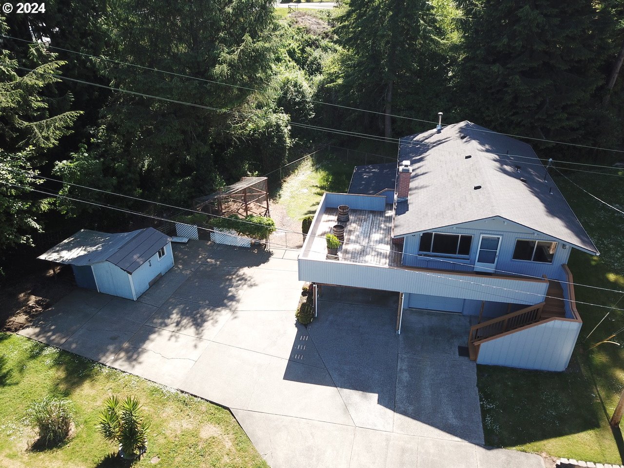 486 North 18th Street Reedsport, OR 97467 - Photo 5 of 33 Gallery Image 5
