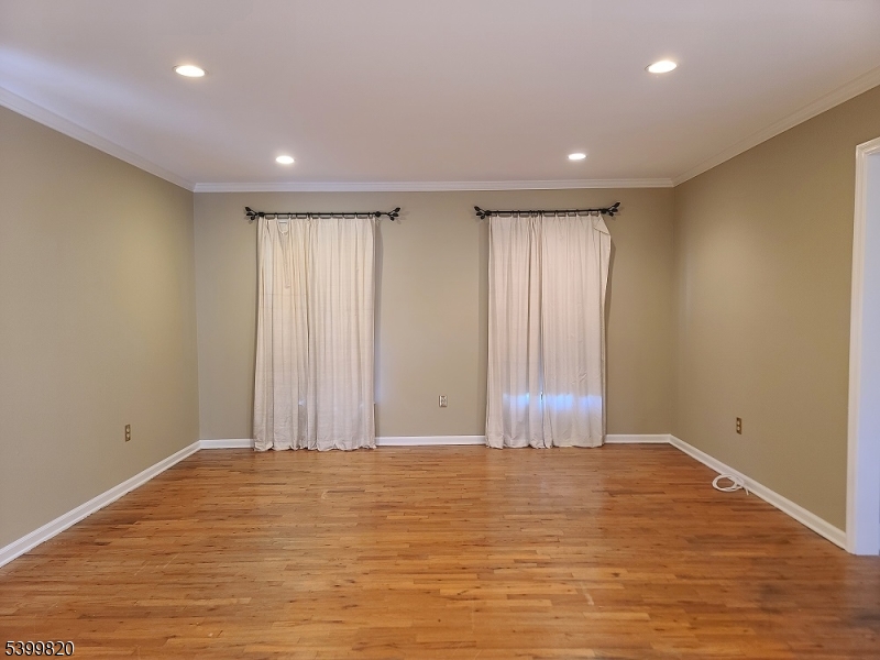 332 Rolling Knolls Way Bridgewater, NJ 08807 - Photo 19 of 49