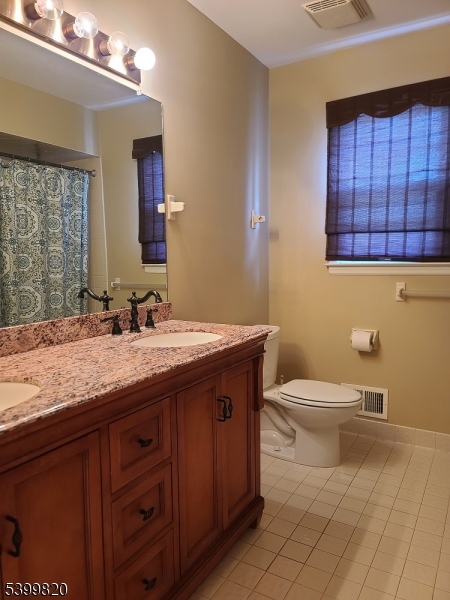 332 Rolling Knolls Way Bridgewater, NJ 08807 - Photo 36 of 49