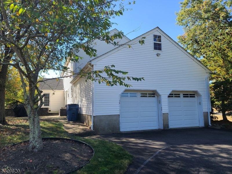 332 Rolling Knolls Way Bridgewater, NJ 08807 - Photo 41 of 49