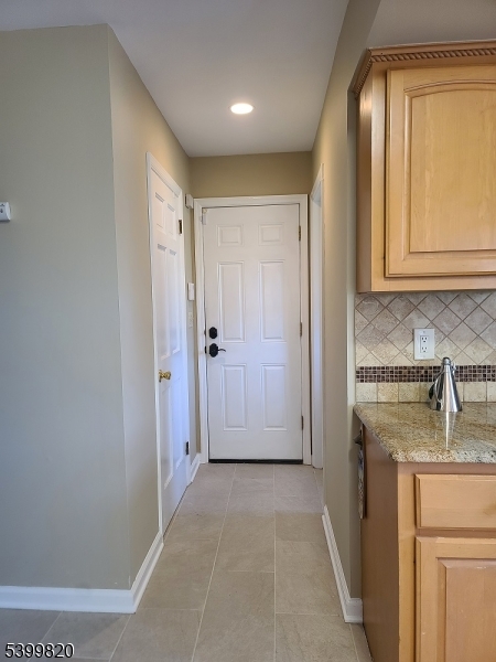 332 Rolling Knolls Way Bridgewater, NJ 08807 - Photo 9 of 49