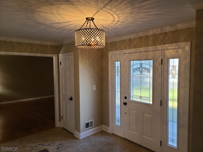 332 Rolling Knolls Way Bridgewater, NJ 08807 - Photo 10 of 49