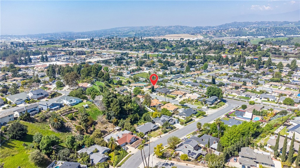 23711 Silver Spray Drive Diamond Bar, CA 91765 - Photo 7 of 49