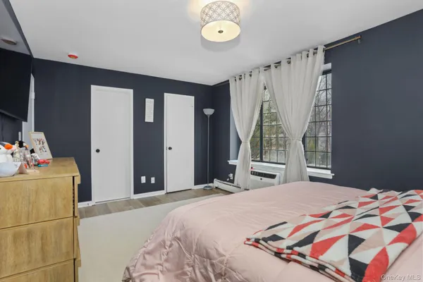 $649,000 | 64 Foxwood Drive, Unit 8, Pleasantville, NY 10570