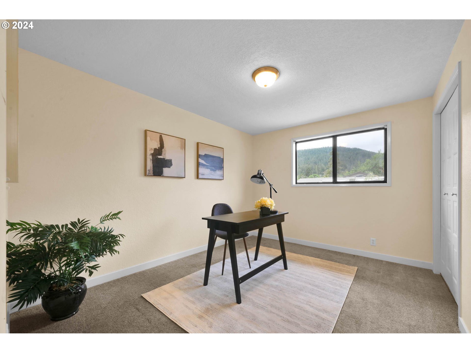 7136 B Street Springfield, OR 97478 - Photo 20 of 46 a workspace with furniture and a window