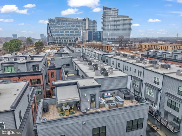 $1,295,000 | 11236 Faraday Park Drive, Reston, VA 20190