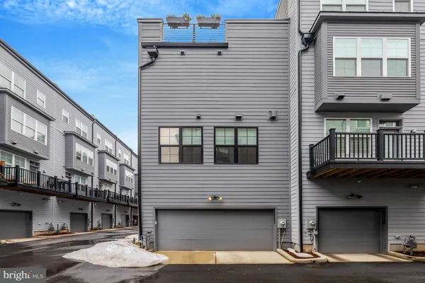 $1,295,000 | 11236 Faraday Park Drive, Reston, VA 20190
