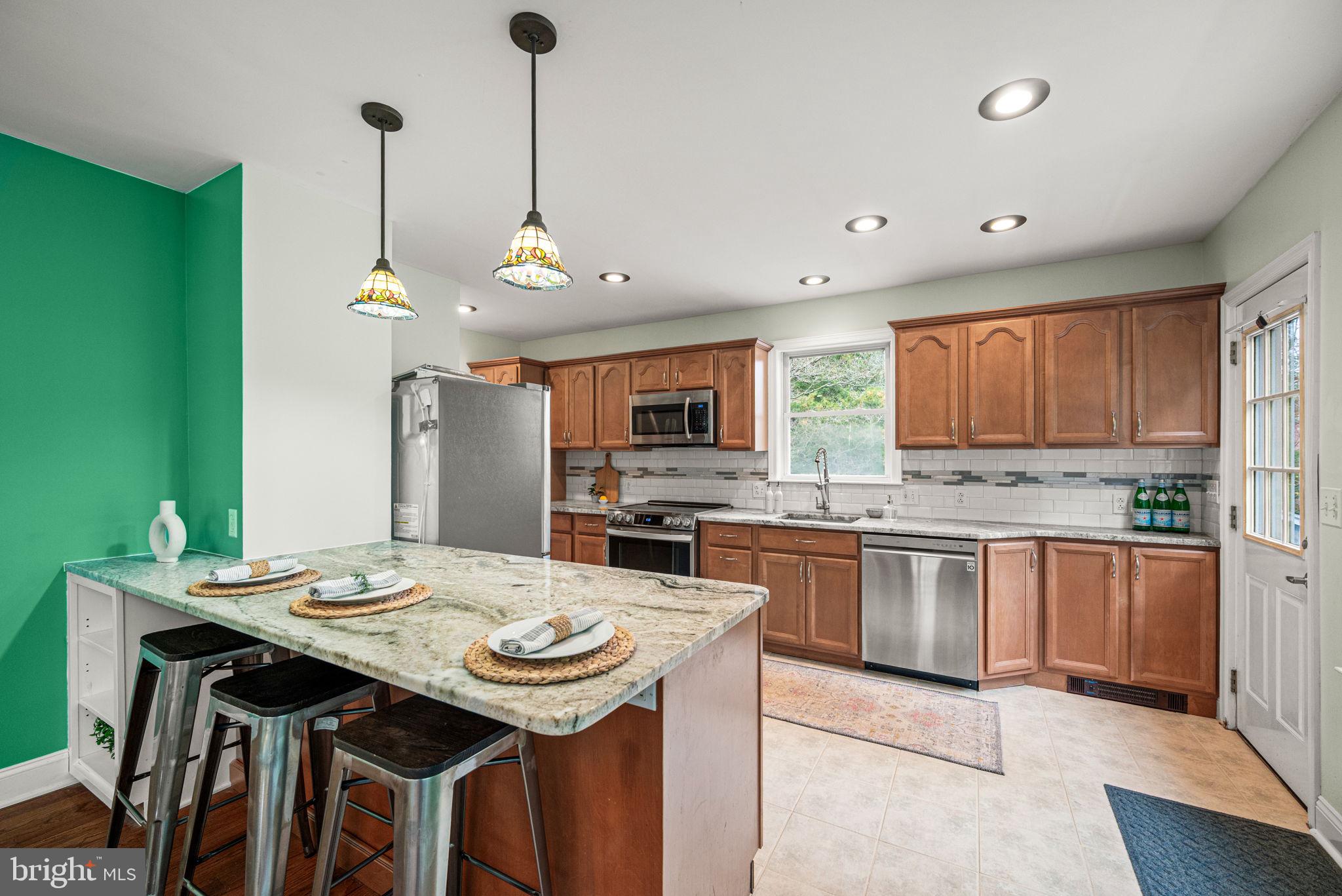 619 Brookhaven Road Wallingford, PA 19086 - Photo 11 of 31 Kitchen Island
