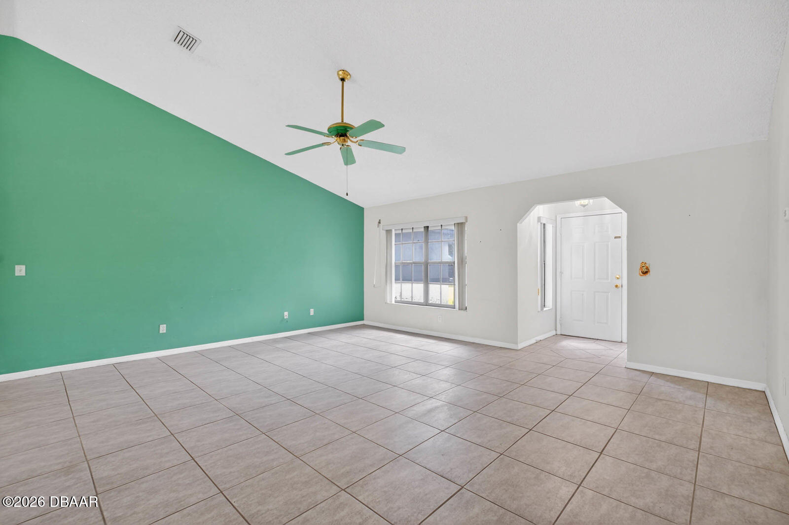 191 Roberts Road Edgewater, FL 32141 - Photo 6 of 56 13_dsc07376