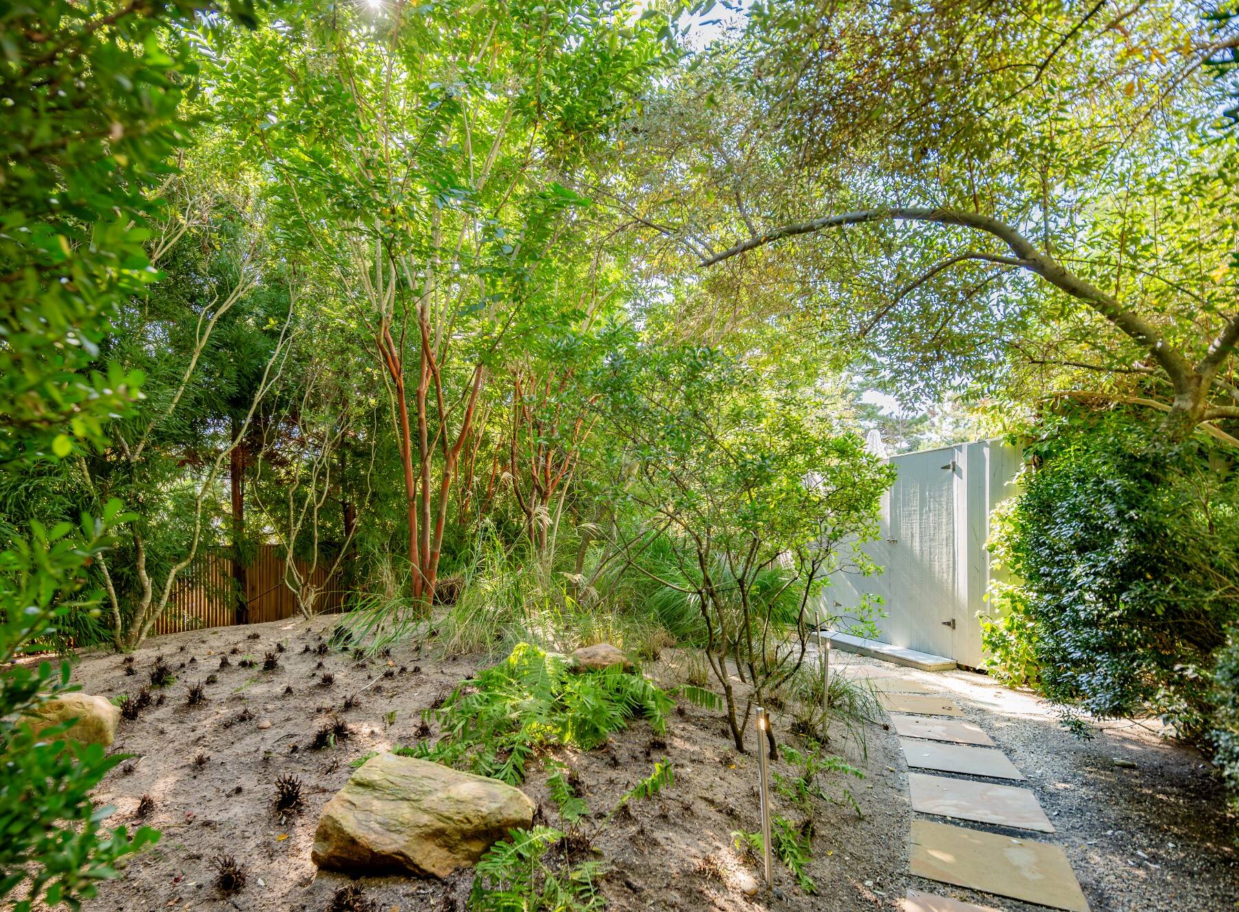 29 Cliff Road Amagansett, NY 11930 - Photo 33 of 43 Gallery Image 33