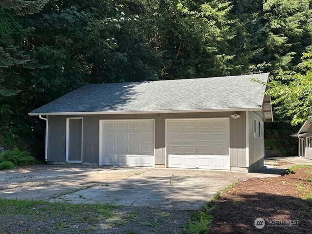1581 Elochoman Valley Road Cathlamet, WA 98612 - Photo 2 of 6