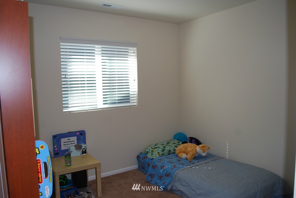 6635 Inlay Street Southeast Lacey, WA 98513 - Photo 7 of 15 Gallery Image 7