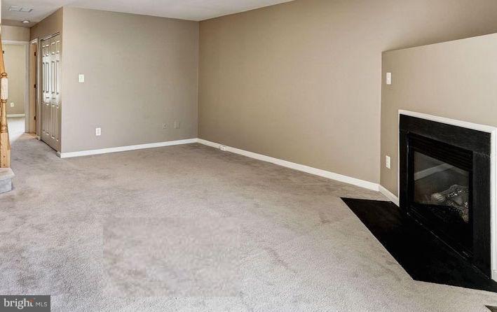 42804 Pilgrim Square Chantilly, VA 20152 - Photo 6 of 13 Family room with adjacent bedroom or office!