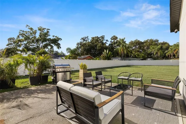 $1,640,000 | 1008 Michigan Boulevard, Dunedin, FL 34698