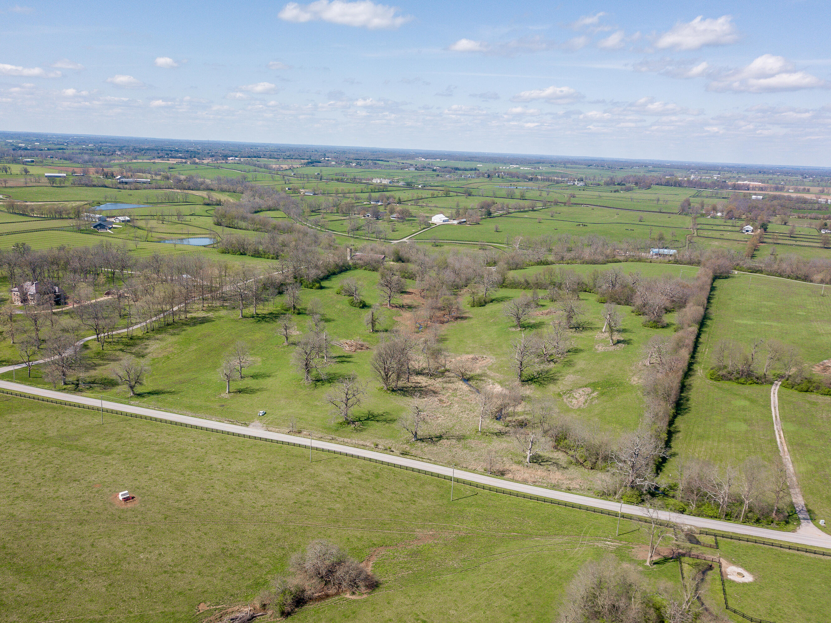 1200 Clifton Road Versailles, KY 40383 - Photo 11 of 13 1-4