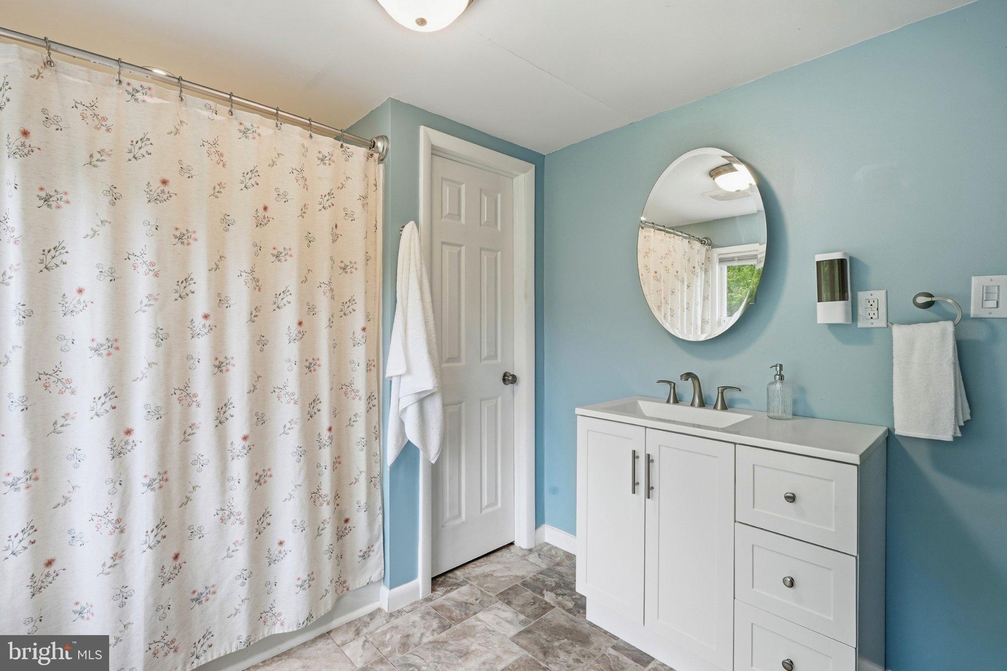 122 Ruppert School Road Oley, PA 19547 - Photo 32 of 78 Upstairs Full Bathroom