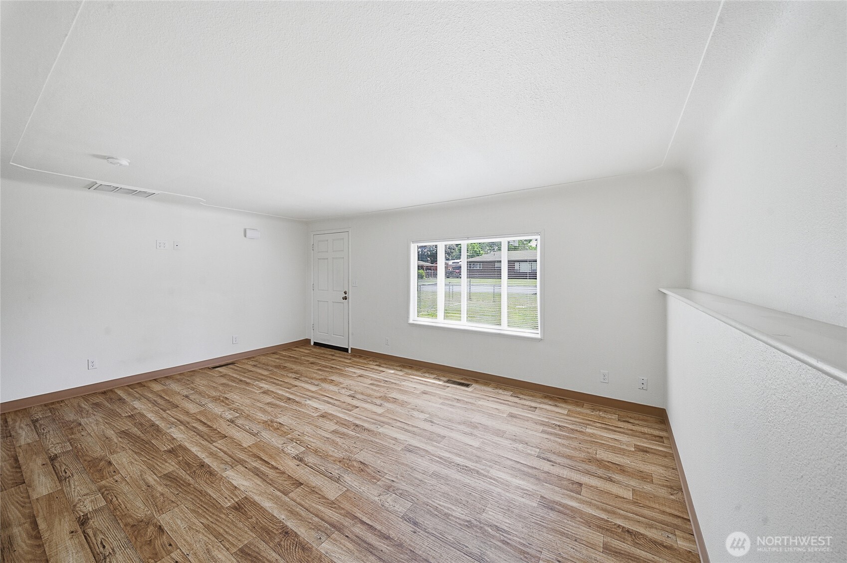 4808 15th Avenue Southeast Lacey, WA 98503 - Photo 9 of 23