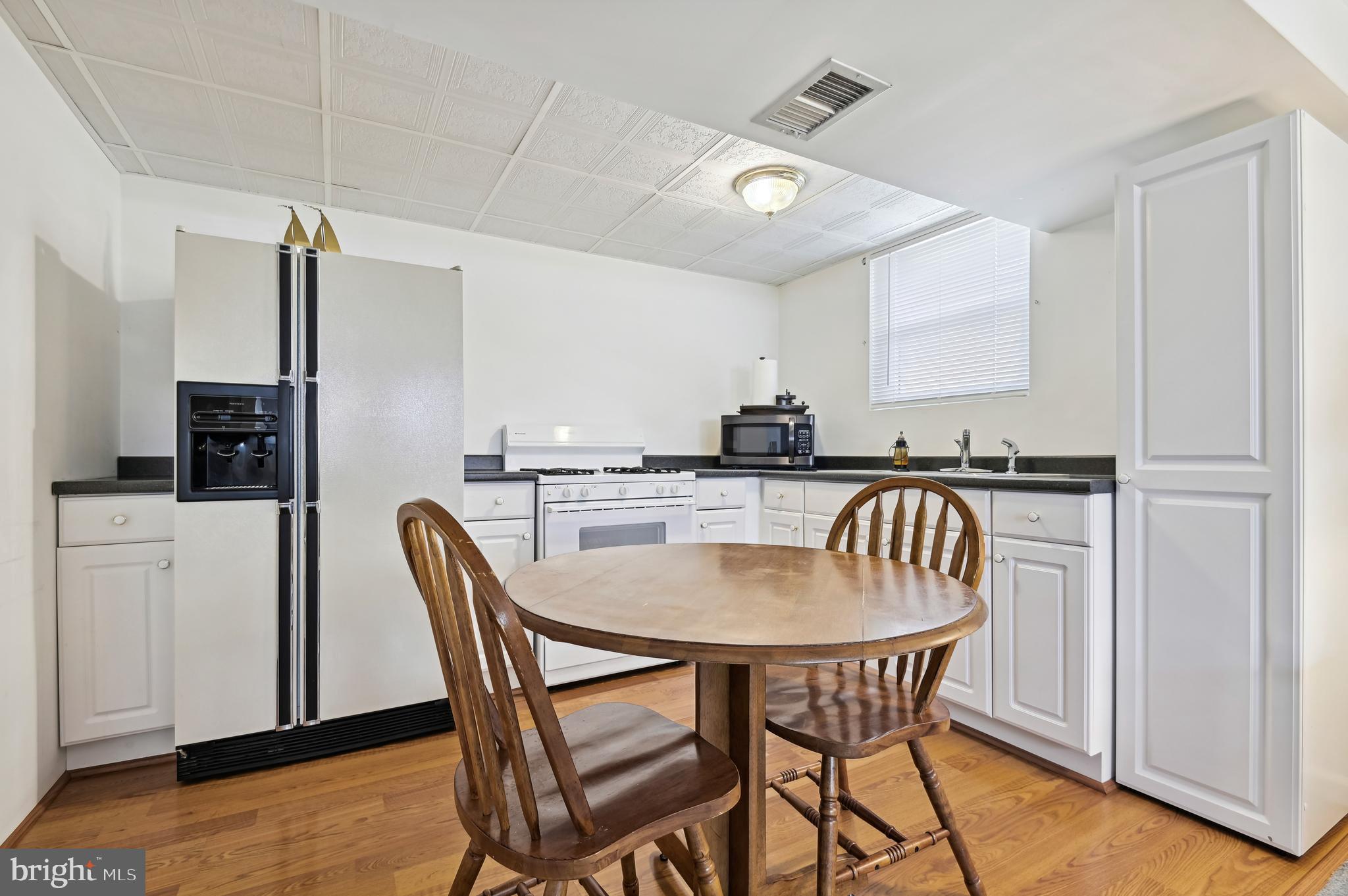 421 Crisfield Road Middle River, MD 21220 - Photo 23 of 29 Kitchen-lower level