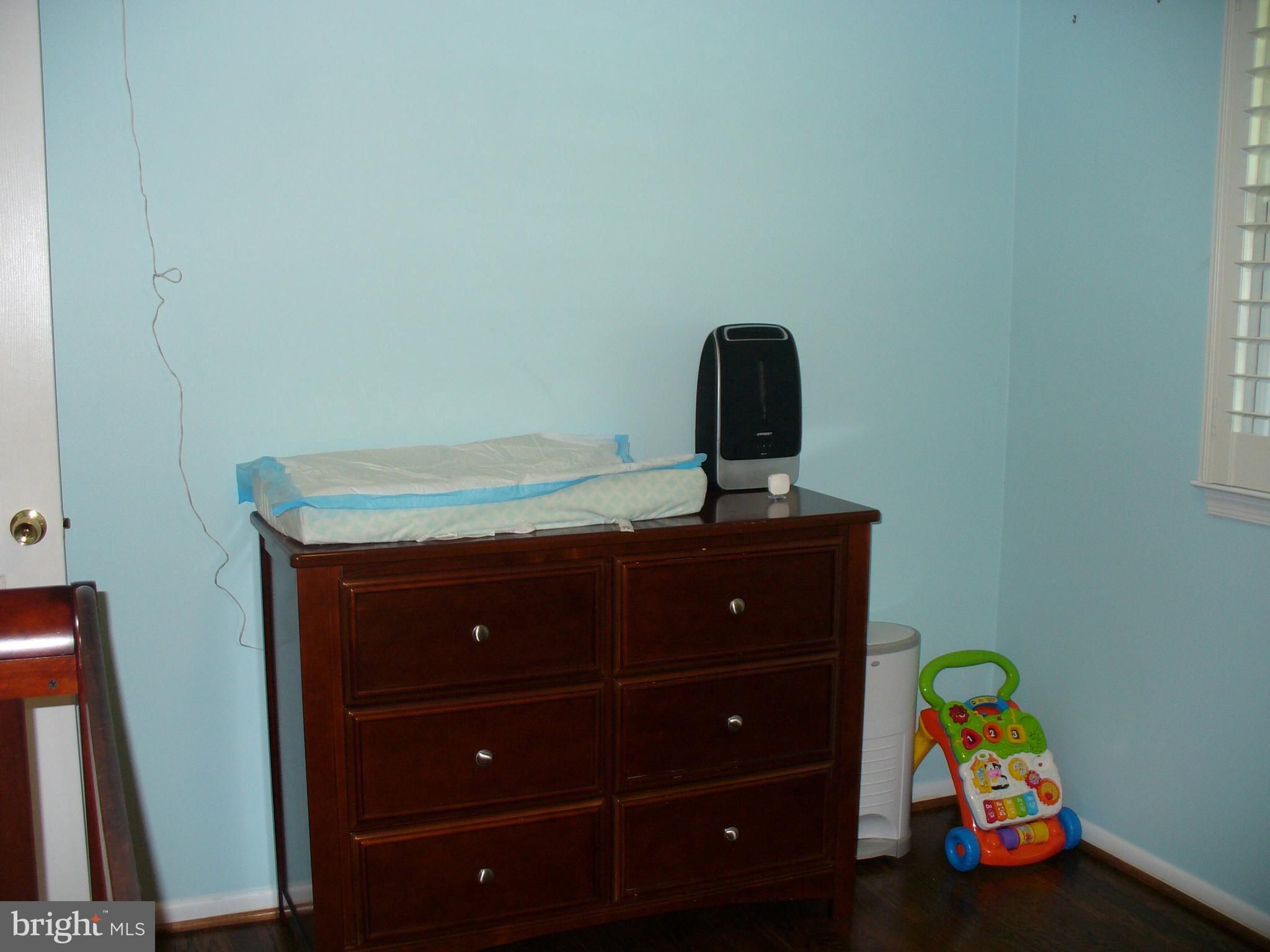 3424 Falling Green Road Olney, MD 20832 - Photo 29 of 47 Bedroom 3