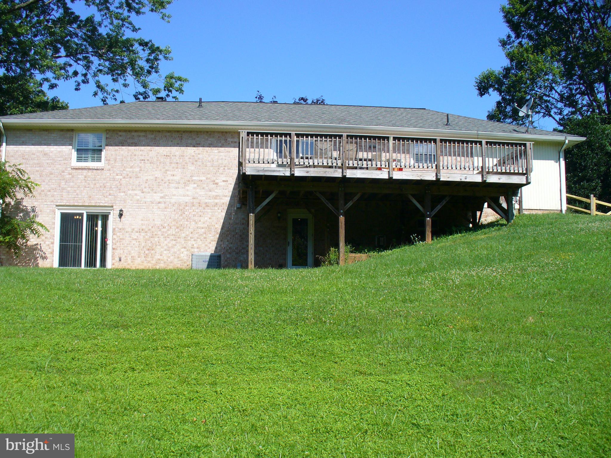 3424 Falling Green Road Olney, MD 20832 - Photo 7 of 47 Exterior rear