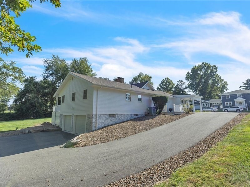 6 Strathmore Road North Dartmouth, MA 02747 - Photo 2 of 42
