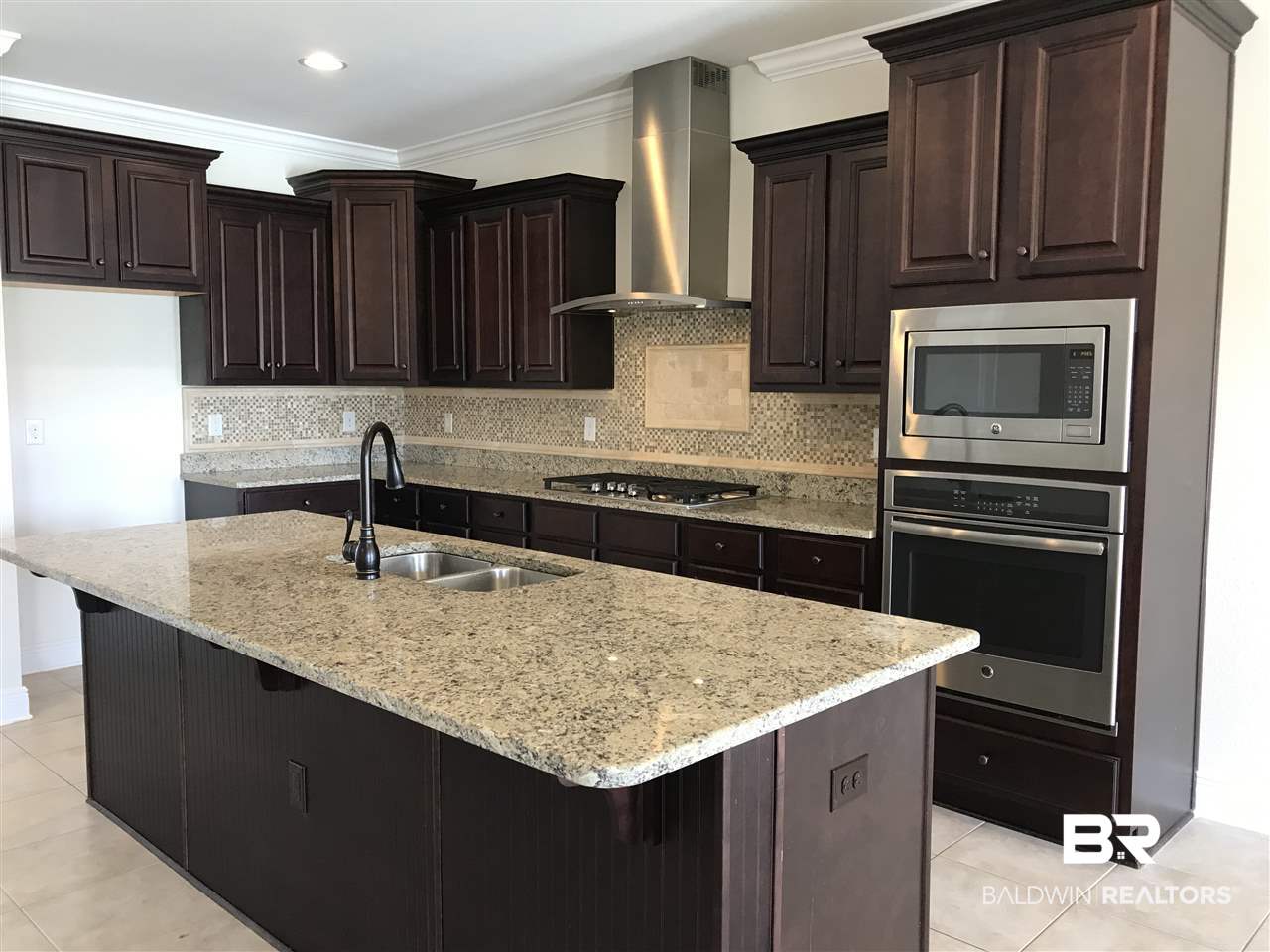 4244 Craigend Loop Gulf Shores, AL 36542 - Photo 14 of 38