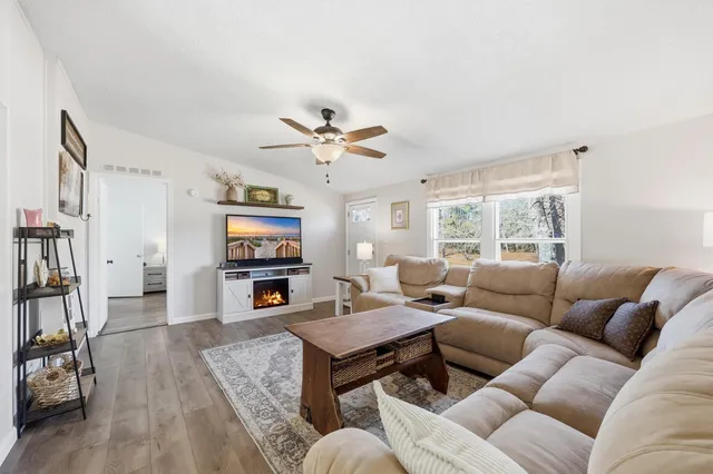 $270,000 | 1309 Ralph Road, Galivants Ferry, SC 29544