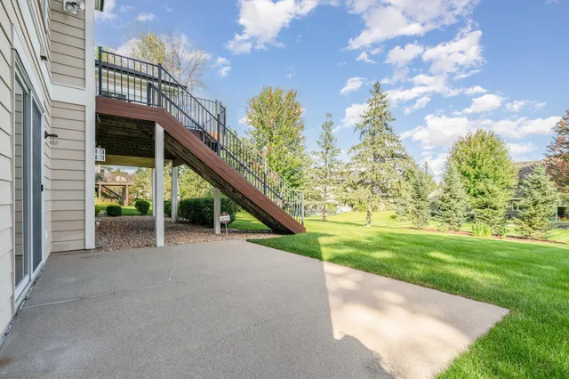 $874,900 | 9031 Highview Lane, Woodbury, MN 55125