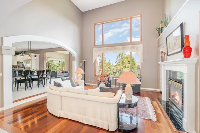 $874,900 | 9031 Highview Lane, Woodbury, MN 55125