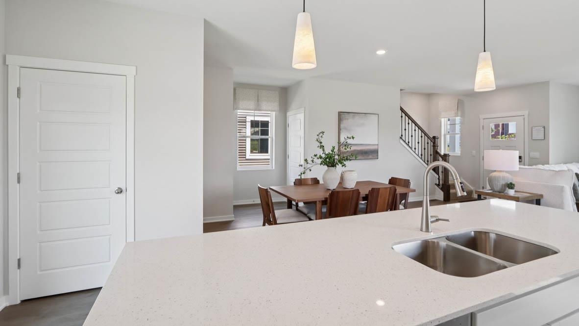 557 Trysil Alley North Stoughton, WI 53589 - Photo 15 of 39