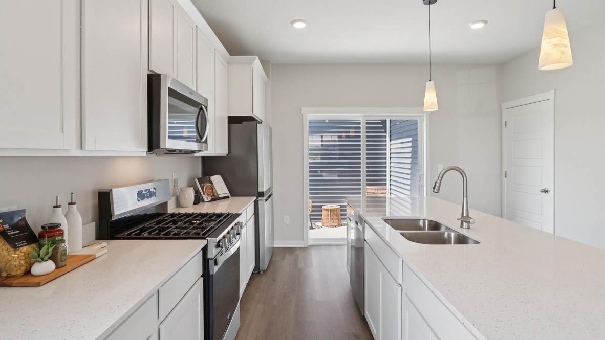 557 Trysil Alley North Stoughton, WI 53589 - Photo 16 of 39