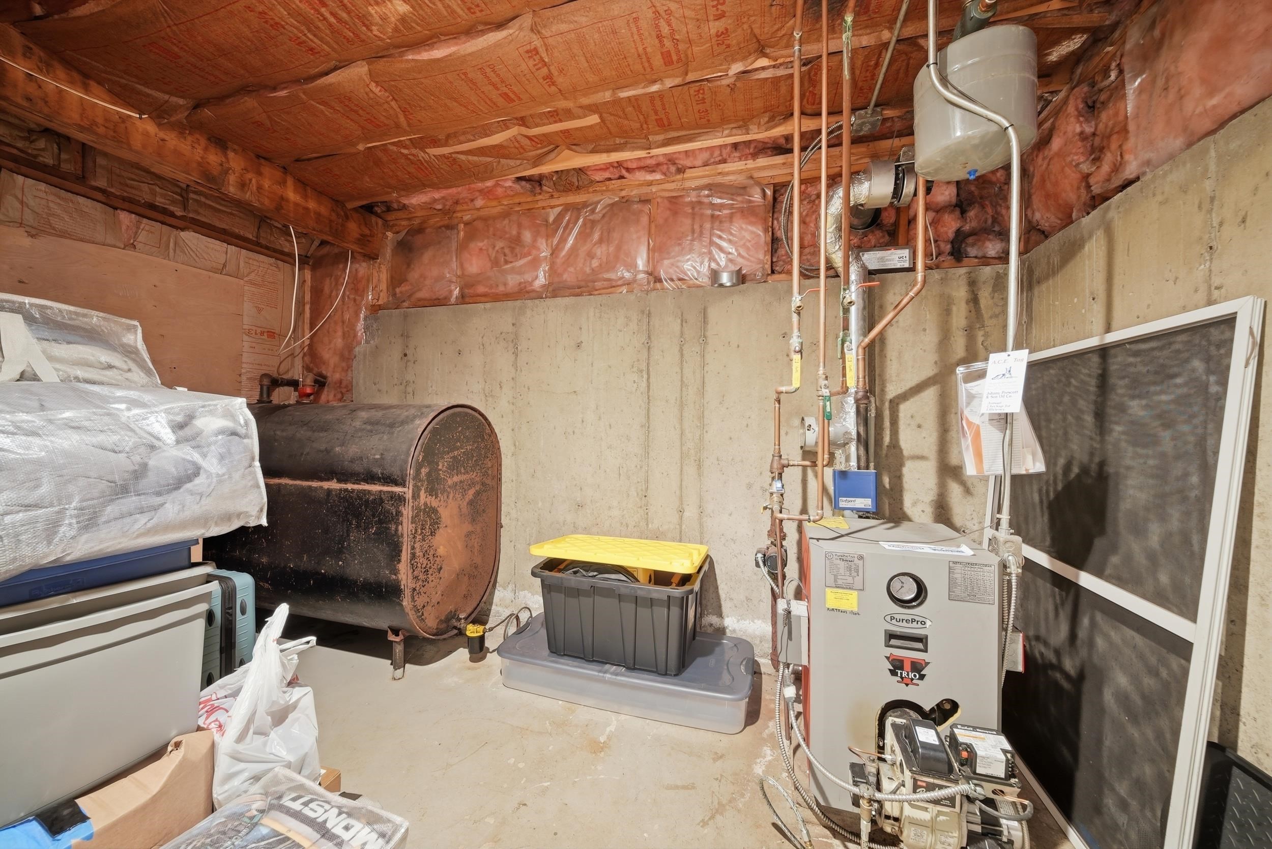8 Lincoln Drive, Unit B Hooksett, NH 03106 - Photo 23 of 33