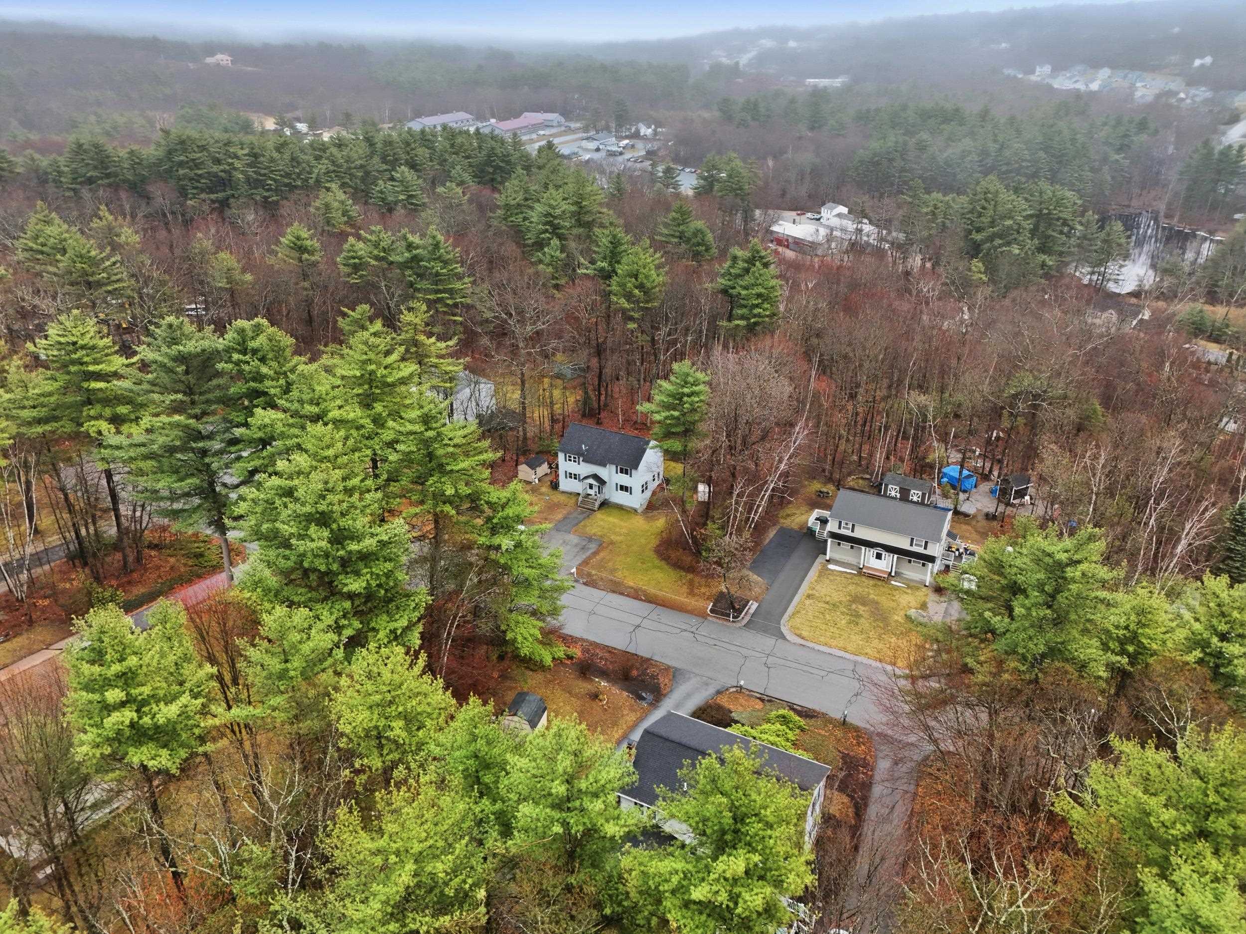 8 Lincoln Drive, Unit B Hooksett, NH 03106 - Photo 32 of 33
