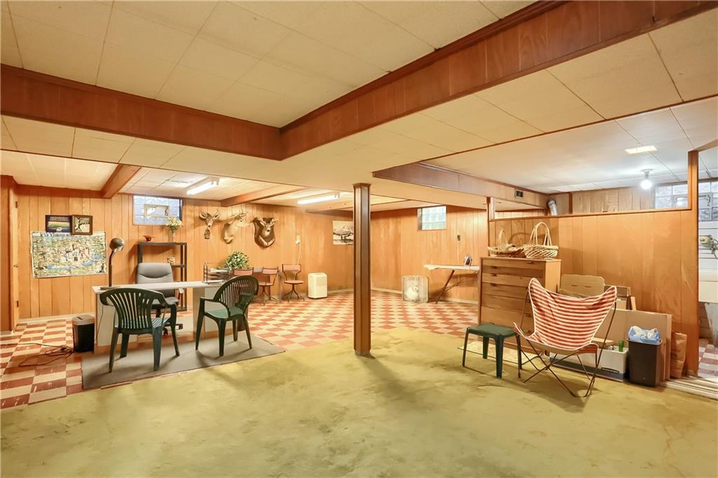 949 Hulton Road Verona, PA 15147 - Photo 17 of 21 Gallery Image 17