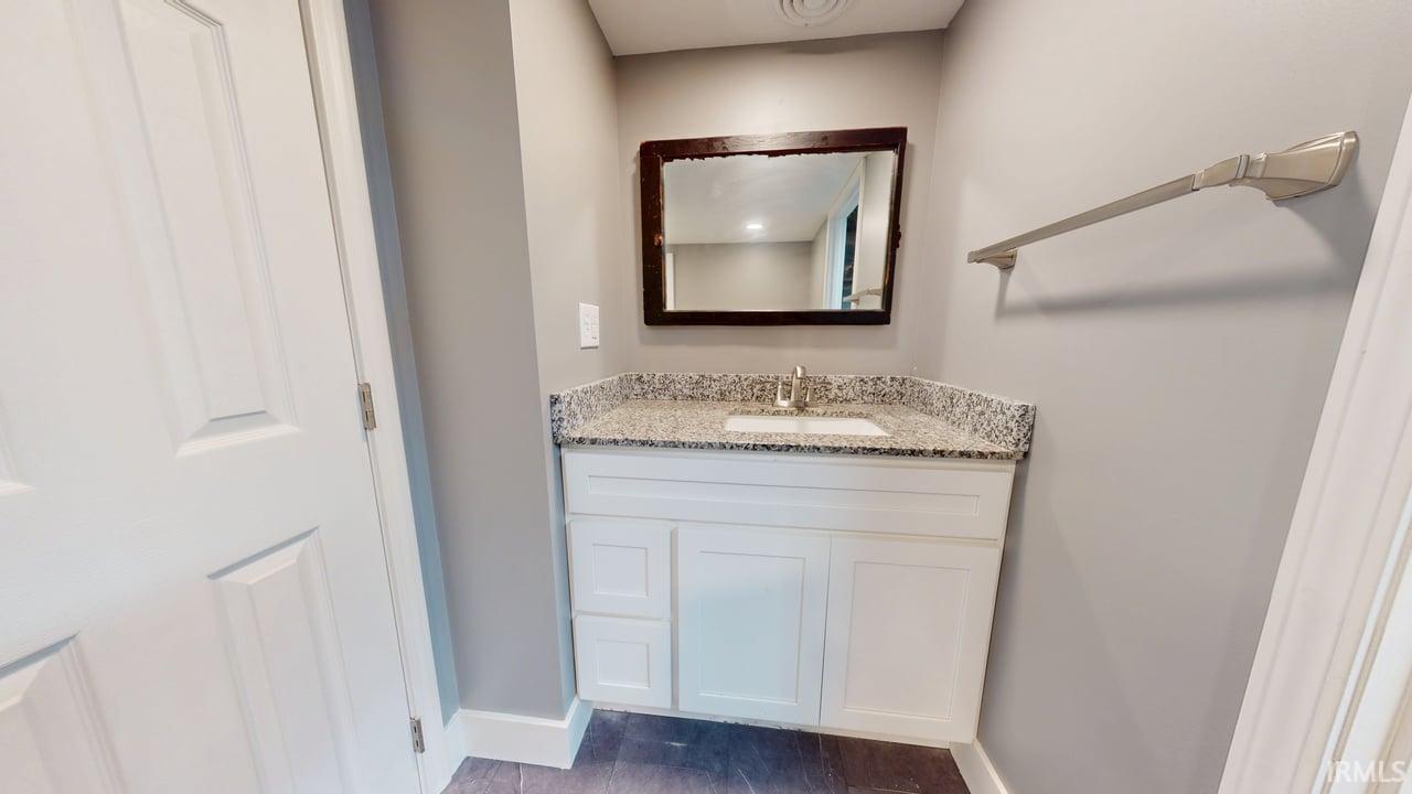 3775 North Camp Arthur Road Vincennes, IN 47591 - Photo 14 of 31