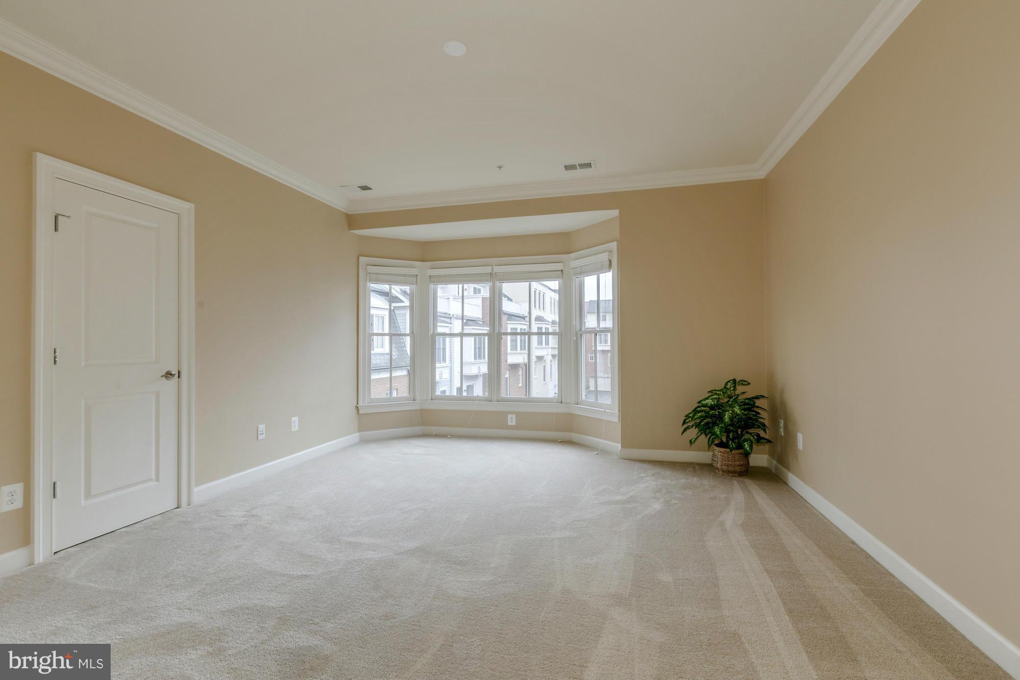 1718 Carpenter Road Alexandria, VA 22314 - Photo 16 of 28 Bedroom (Master)