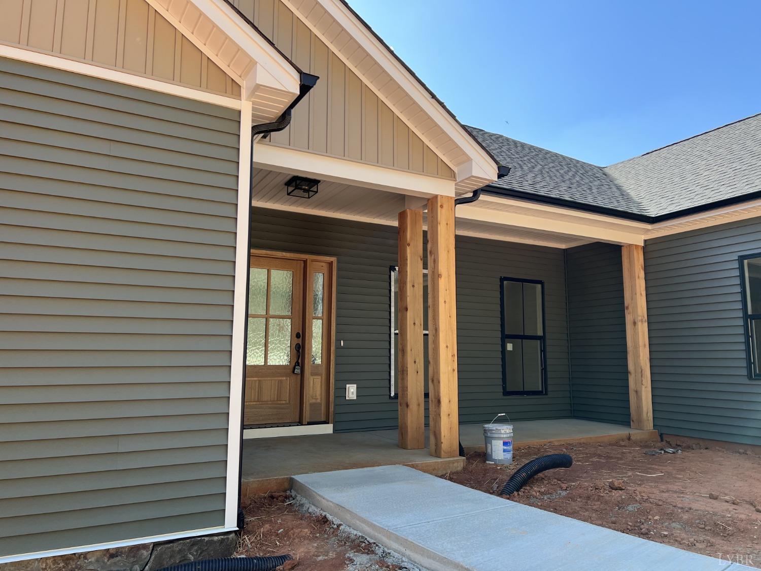 4468 Goode Road Goode, VA 24556 - Photo 2 of 14 Gallery Image 2