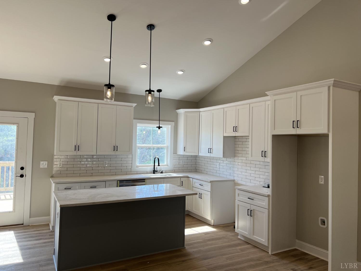 4468 Goode Road Goode, VA 24556 - Photo 3 of 14 Gallery Image 3