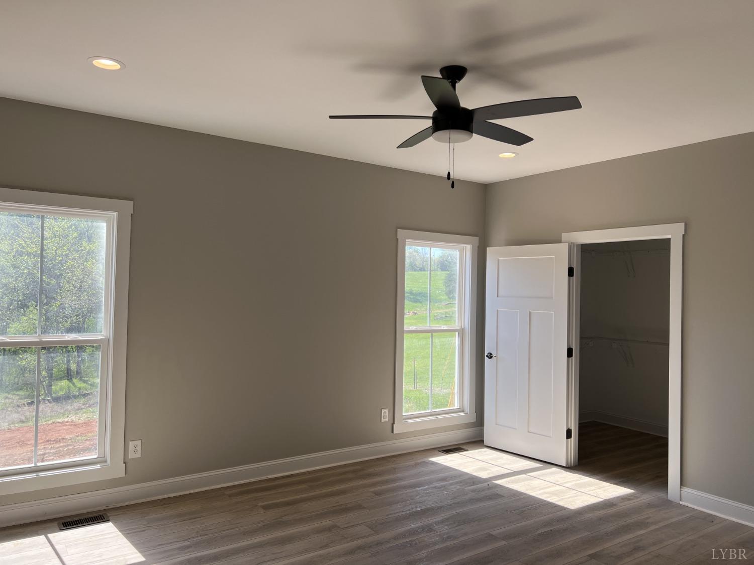 4468 Goode Road Goode, VA 24556 - Photo 4 of 14 Gallery Image 4