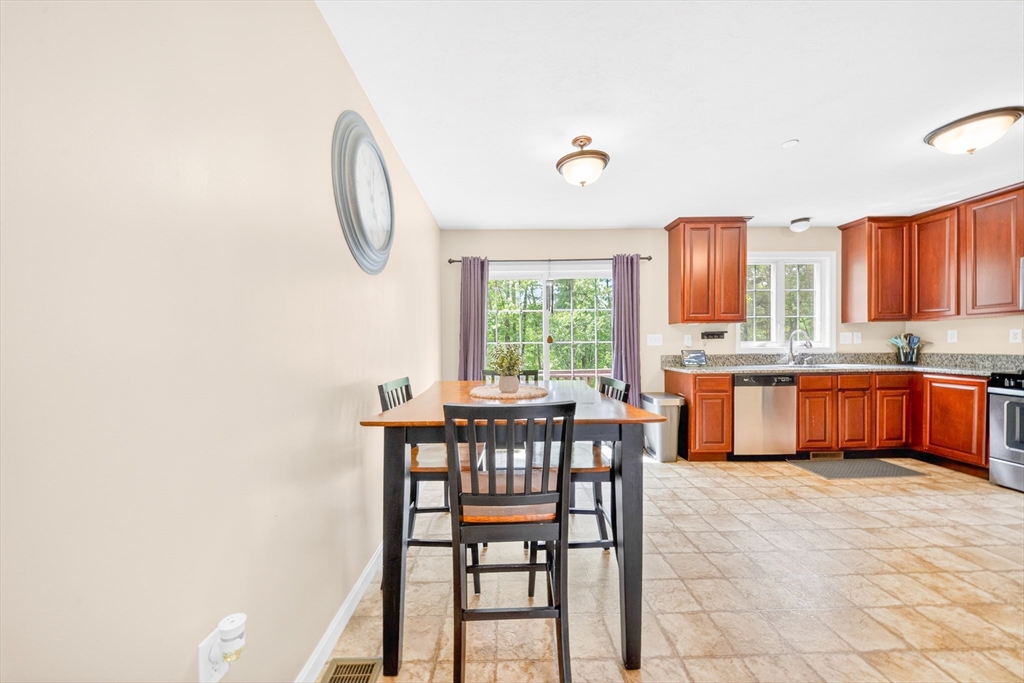 41 Boston Road, Unit 491 Billerica, MA 01862 - Photo 8 of 39